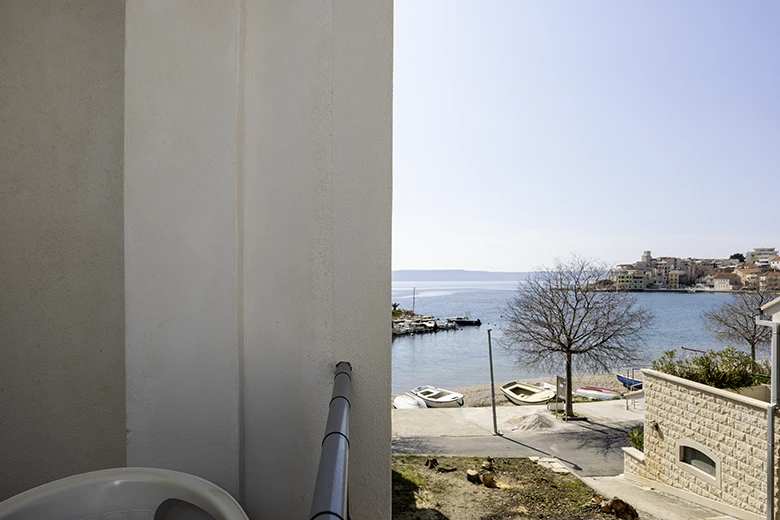 Apartments Grgo Talijančić, Igrane - balcony with sea view