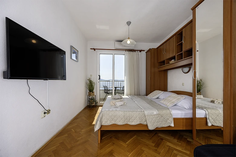 Apartments Grgo Talijančić, Igrane - bedroom