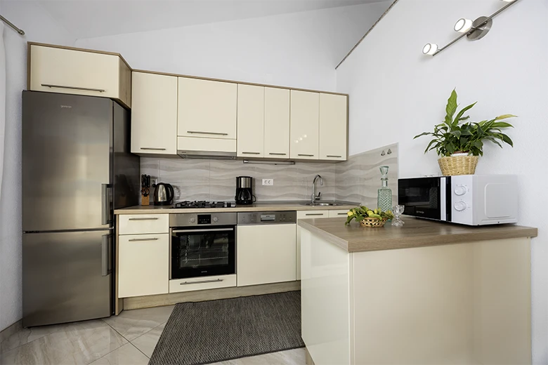 Apartments Grgo Talijančić, Igrane - kitchen