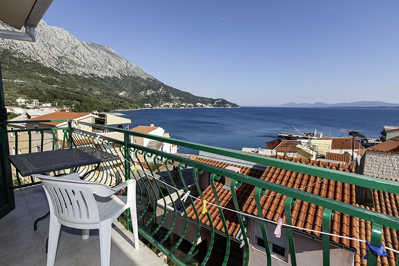 balcony with sea view