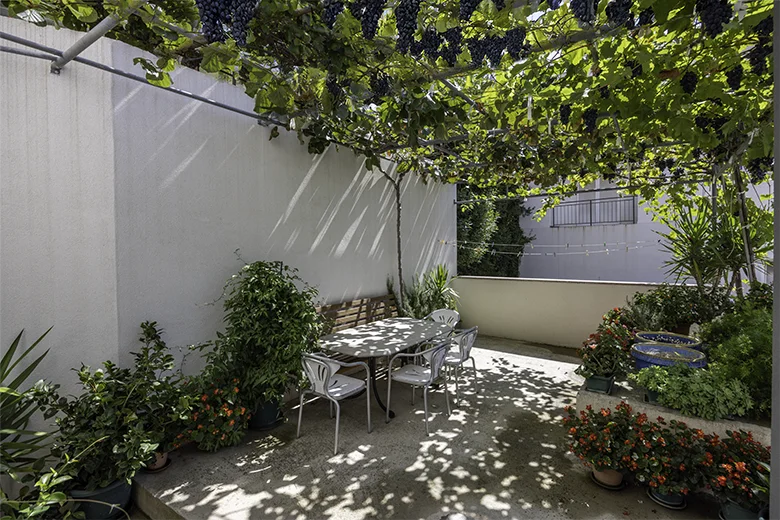 Apartments Grgo Talijančić, Igrane - house 1, terrace