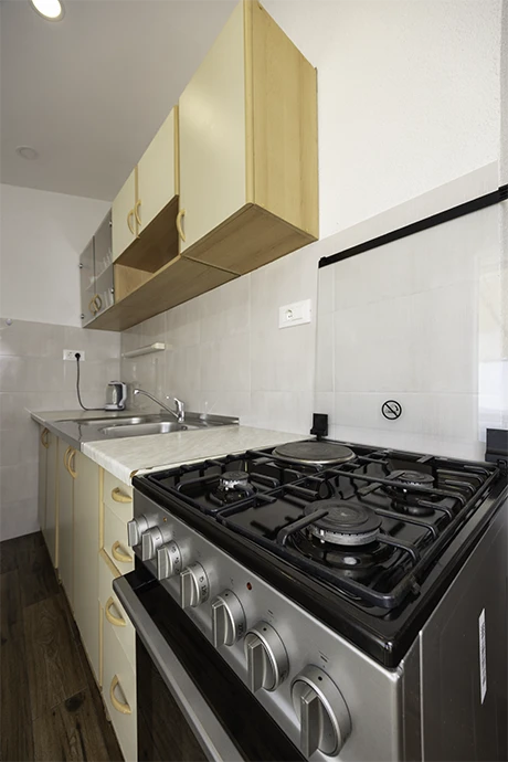 Apartments Jagoda Kumrić, Igrane - kitchen