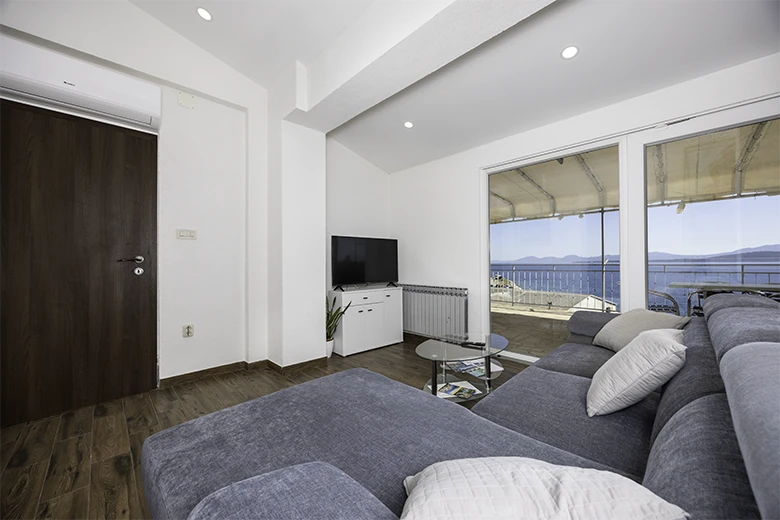 Apartments Jagoda Kumrić, Igrane - living room