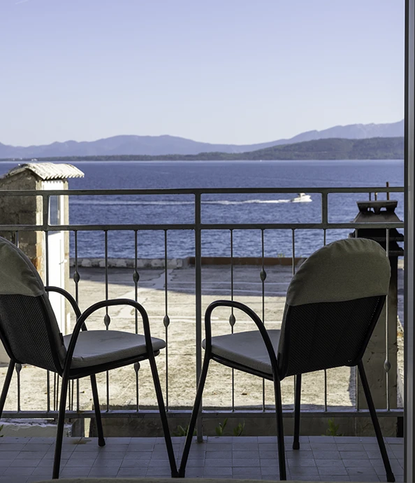 Apartments Jagoda Kumrić, Igrane - balcony with sea view