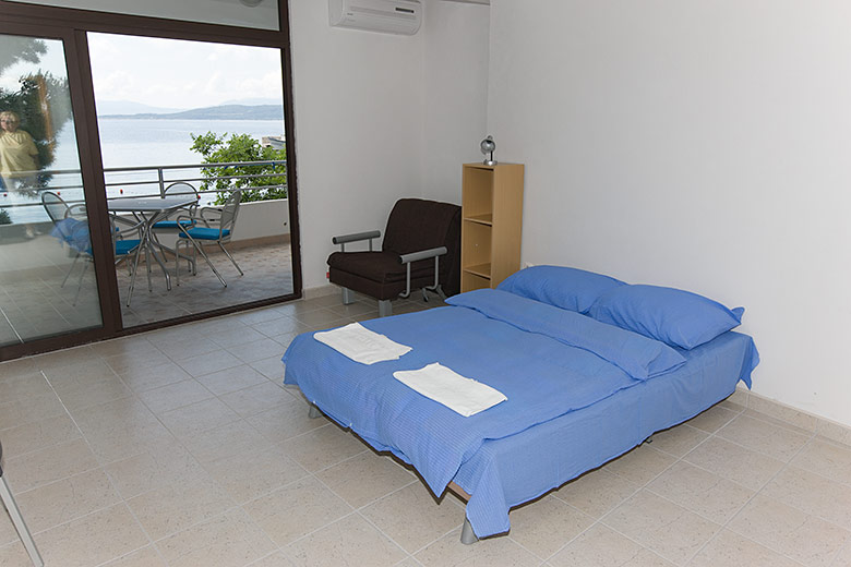 Apartments Ribica, Igrane - bedroom
