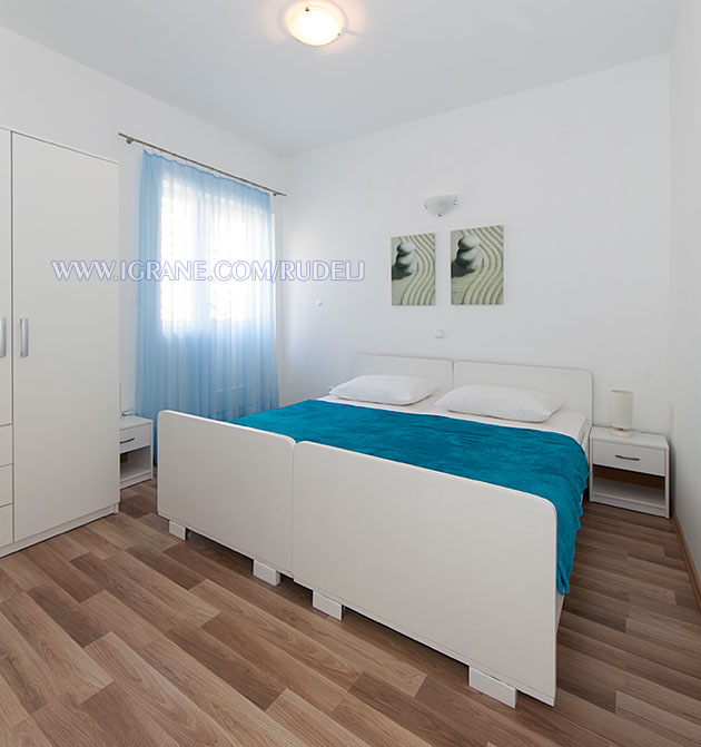 Igrane, apartments Rudelj - bedroom