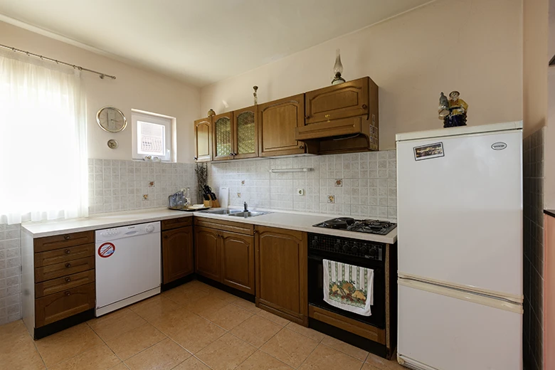apartments Snježana, Igrane - kitchen