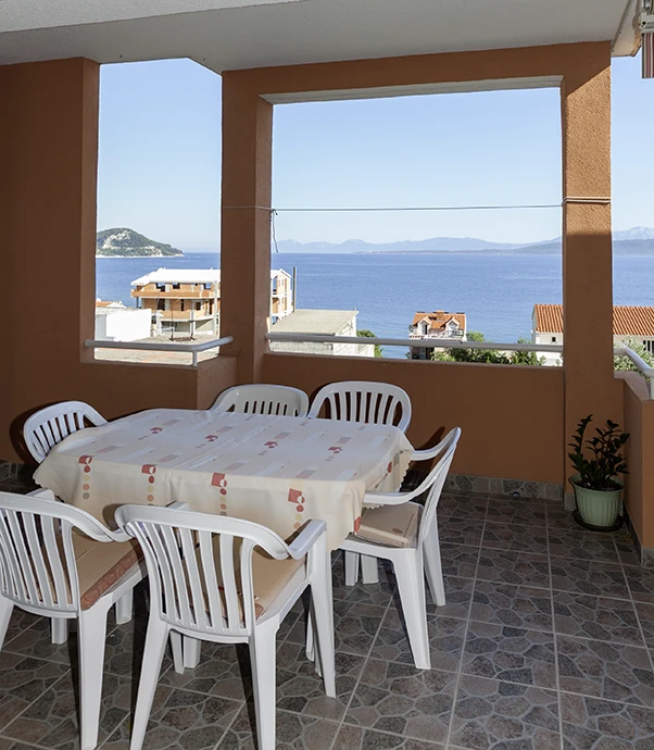 apartments Snježana, Igrane - terrace