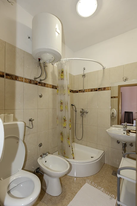 apartments Snježana, Igrane - bathroom