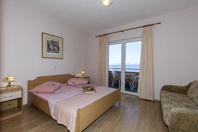 apartments Snježana, Igrane - bedroom